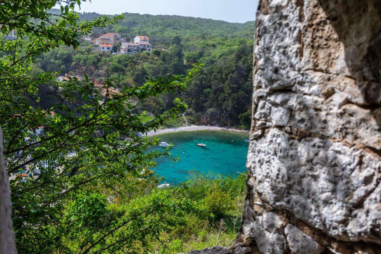 Apartman Verbenia Vrbnik Zewnętrze zdjęcie